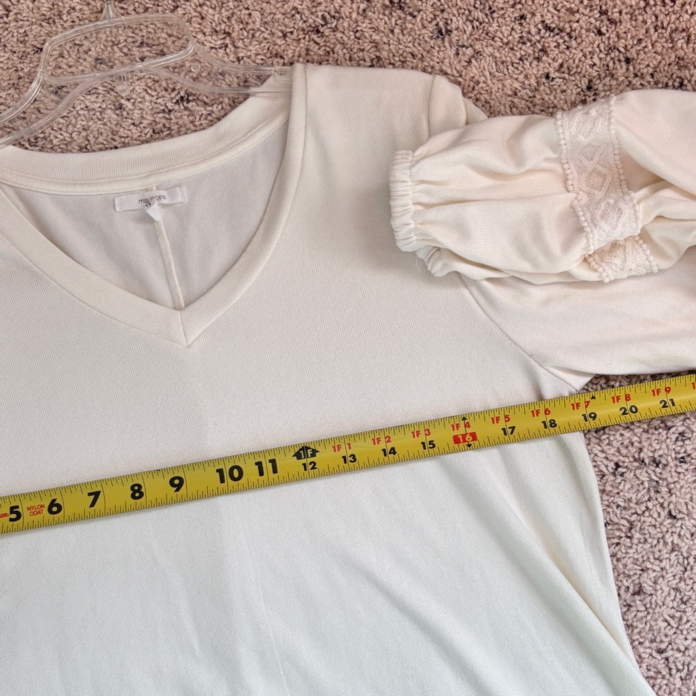 Maurices ivory Long sleeves knit Sleeves V-neck Blouse women’s M - Picture 8 of 10